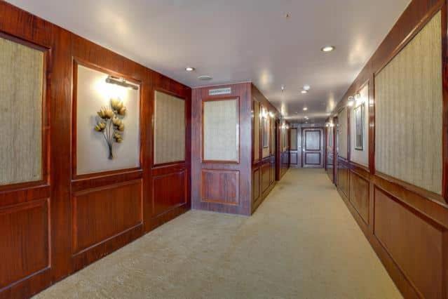 Hotel Bluestone Gáziábád Kültér fotó