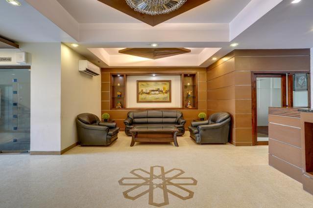 Hotel Bluestone Gáziábád Kültér fotó